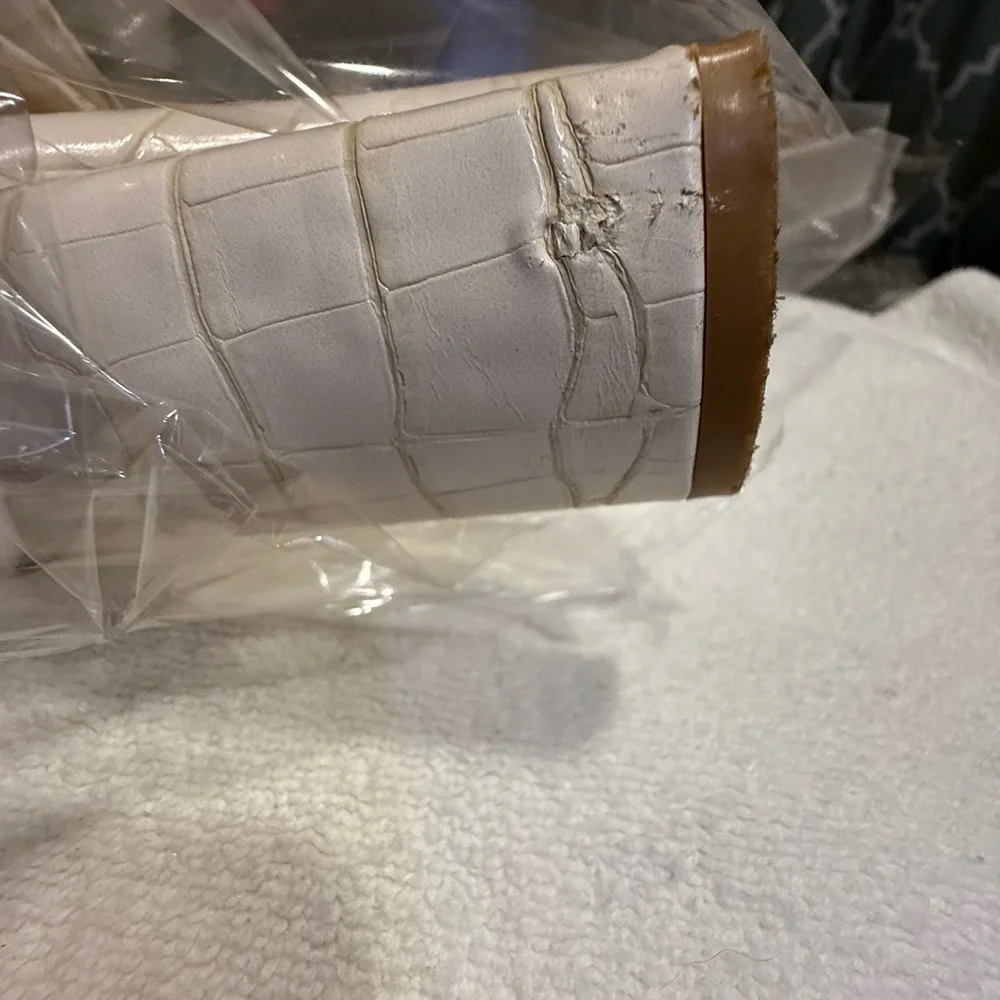 Rasana by Billini - Cream Croc Embossed Knee High Boots- Size 9 - Picture 13 of 17